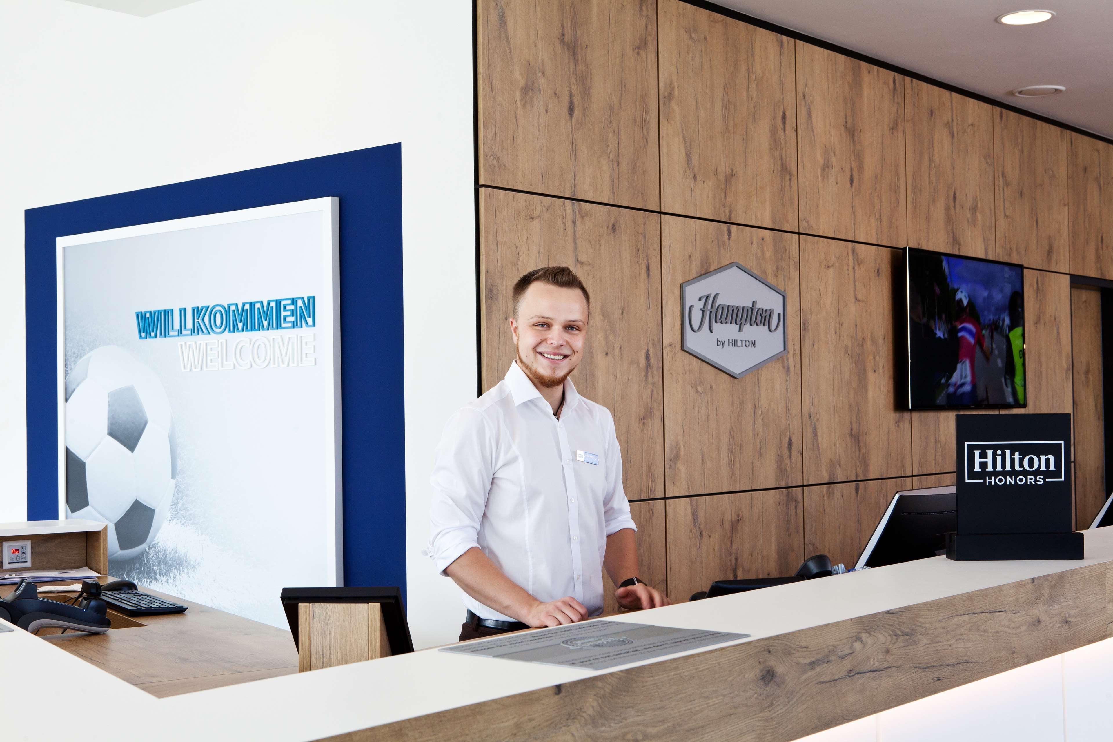 Hampton By Hilton Aachen Tivoli Hotel Ngoại thất bức ảnh