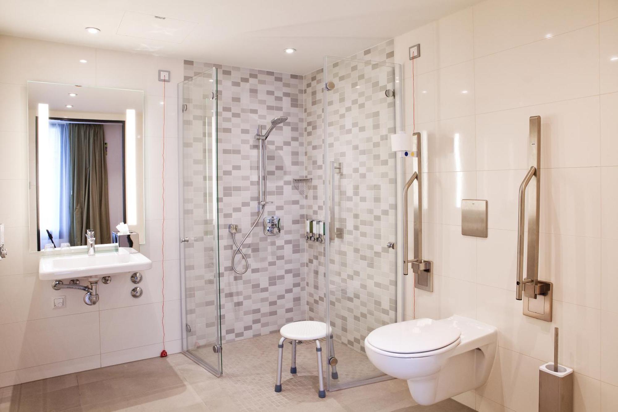 Hampton By Hilton Aachen Tivoli Hotel Ngoại thất bức ảnh